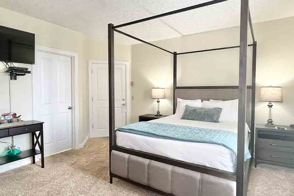 KIMBERLY'S ROOM KIMBERLY'S ROOM